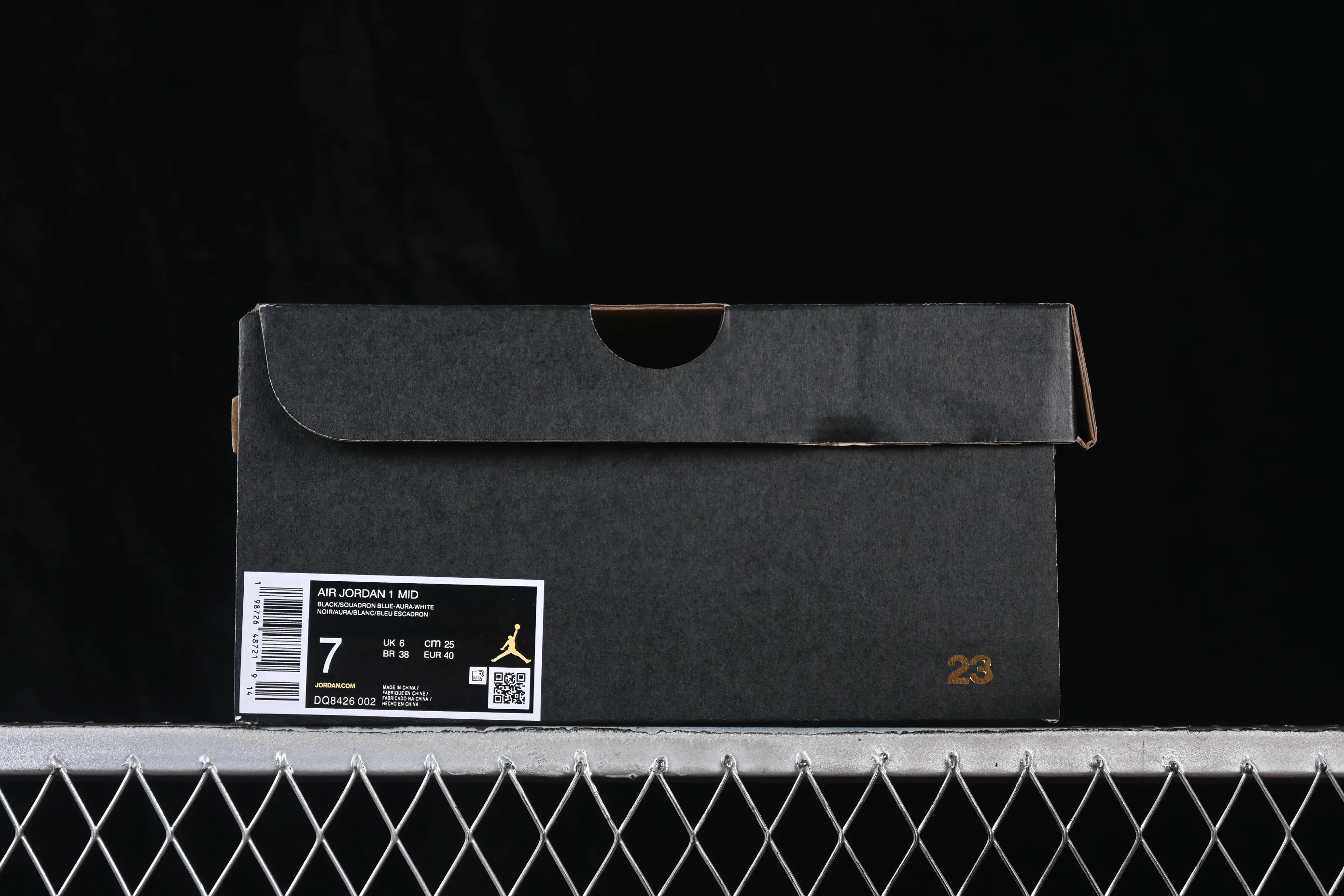 All categories Air Jordan Jordan series basketball shoes Air Jordan 1 Mid G version pure original Air Jordan 1 Mid AJ1 Joe 1 black and white gray mid-top cultural casual sneakers DQ8426-002